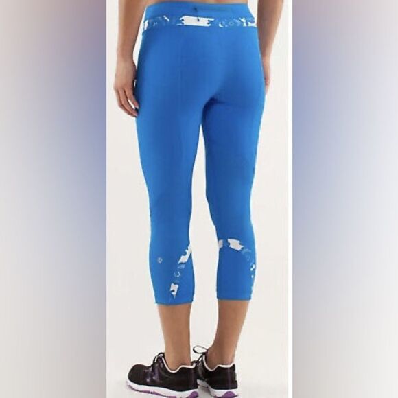 Lululemon Run Inspire Crop ll Legging Beaming Blue Size 6 - Picture 2 of 10
